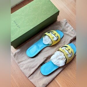 Brand new Gucci Bicolor Interlocking G Cutout Slide Sandal